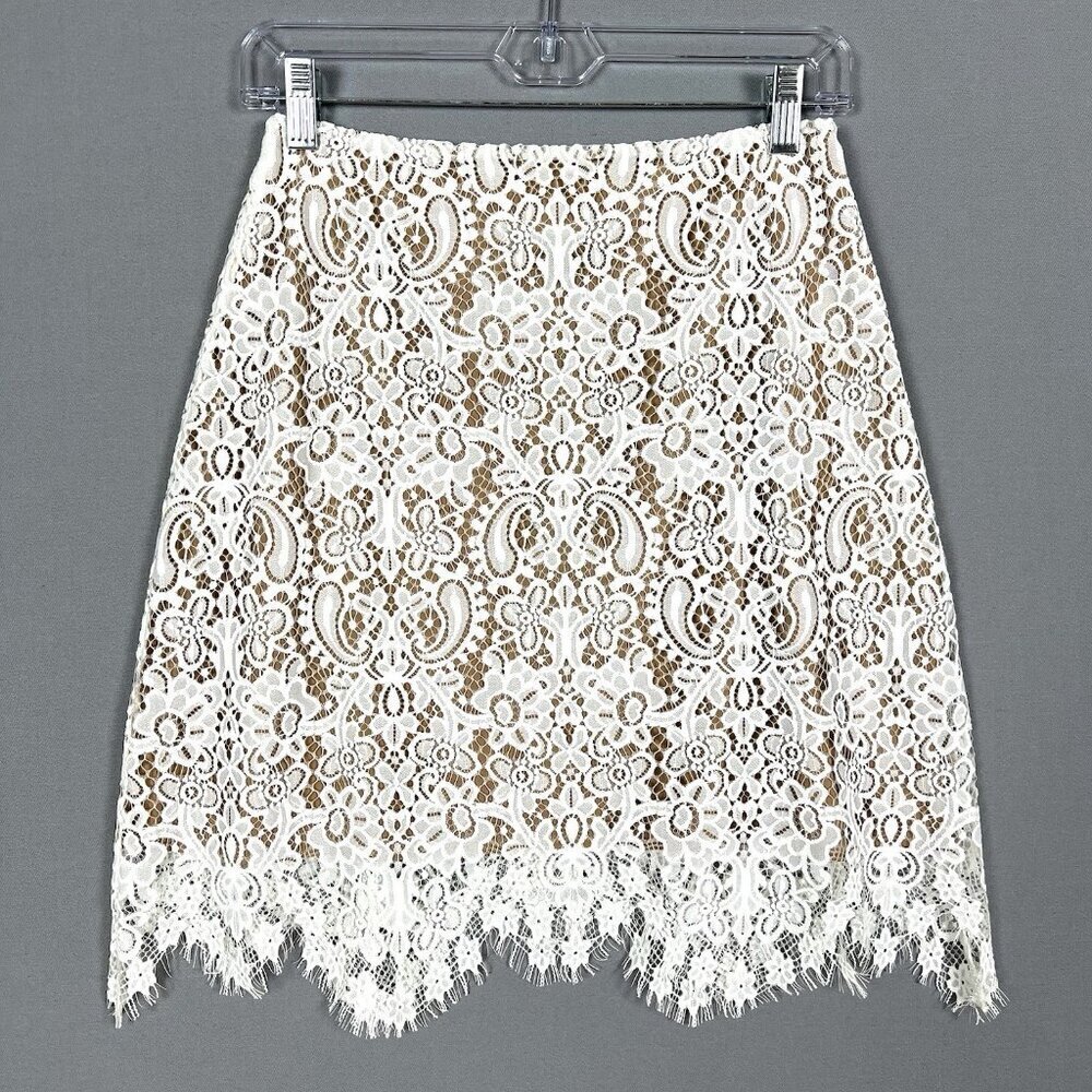 NWT For Love & Lemons Vika Floral Lace Mini Skirt Womens Size Large L White Sexy - Picture 3 of 16